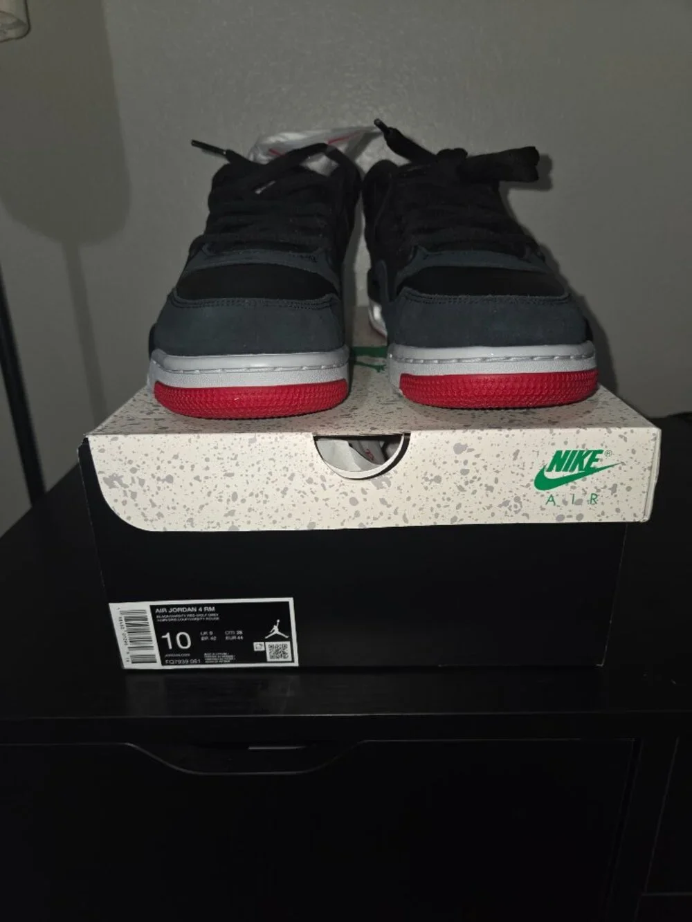Air Jordan 4 RM Black Varsity Red Wolf Grey Size 10